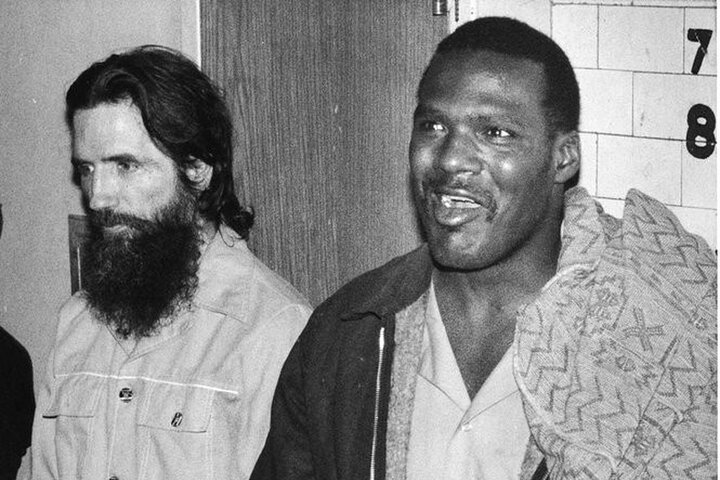 Cemetery and Serial Killers Walking Tour of Philadelphia