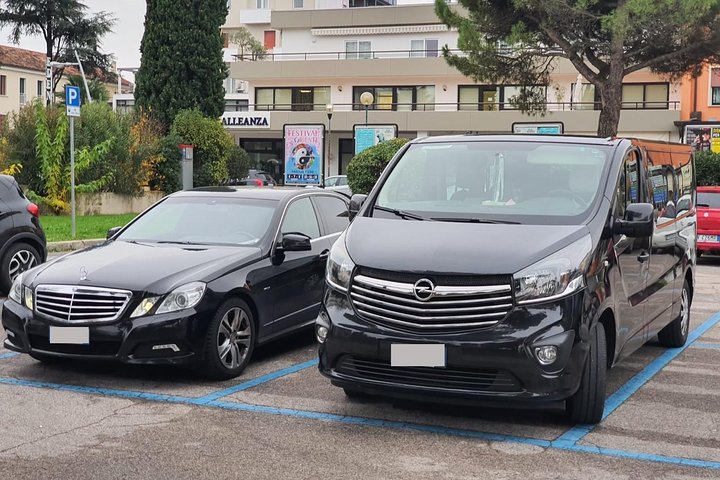 Oakland Hotel Or Address To Oakland Airport (OAK) - Departure Private Transfer - thumb 5