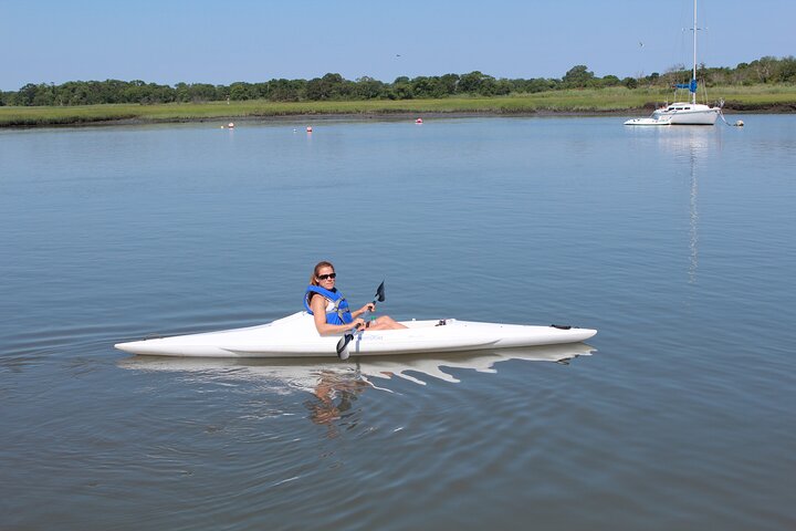 2-Hour Rental of a Single Kayak in Cape May